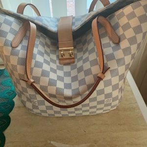 Louis Vuitton Bag